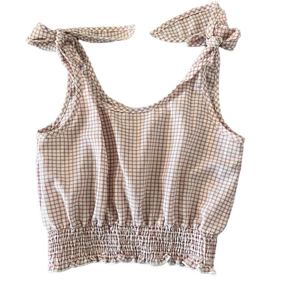 Pink and white crop top, medium - Picture 3 of 5